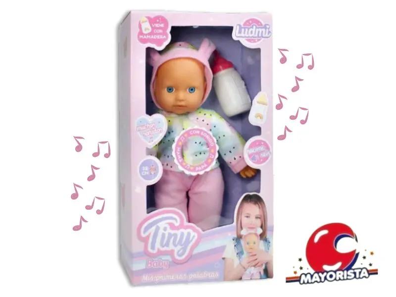 [7450077061528] BEBOTE TINY CON MAMADERA Y SONIDO 32CM (55790) KADA