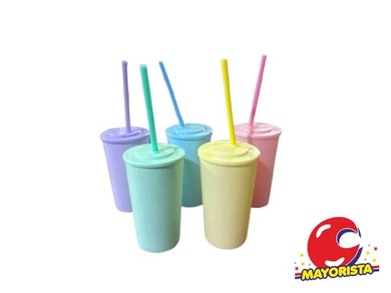 [8150] VASO PLASTICO PASTEL CON TAPA PLANA Y SORBETE 16CM (4543) STILO