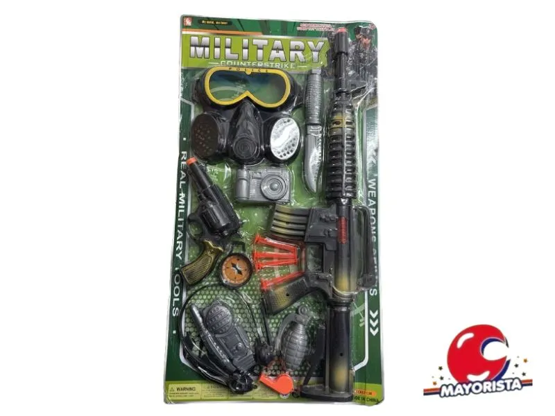 SET MILITAR CON AMETRALLADORA Y MASCARA 9 PCS BLISTER 57X31 (42-1) BERKMA